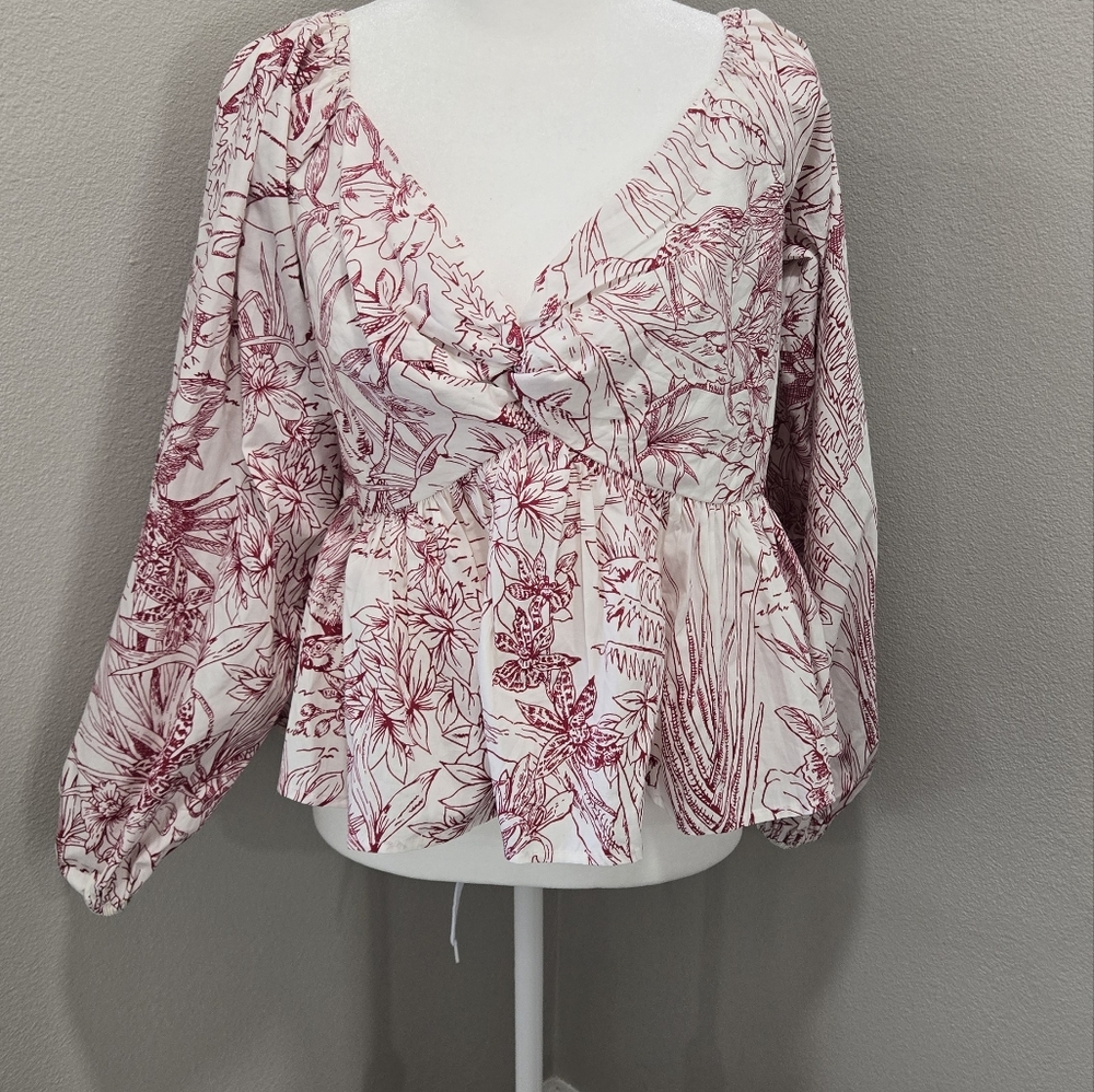 Express Top - Picture 2 of 4